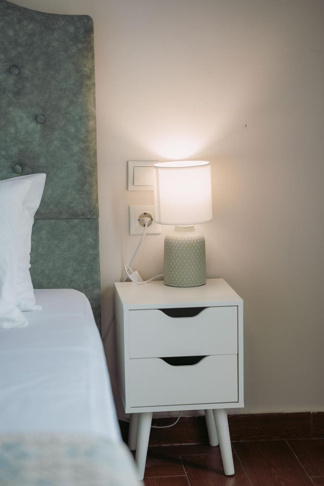 Orpheus House Beachfront 2bdr Appartement *